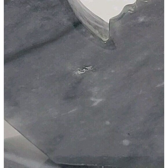 Carved Gray Stone Mother Madonna & Child Figurine Religious Statue W/Base 5.25" - Picture 6 of 9